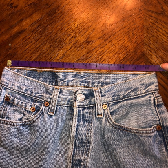 Vintage Levis frayed hem shorts size 23/24” - Picture 6 of 7